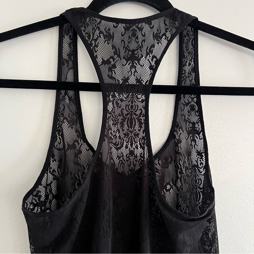 Fabletics Black Floral Lace Orchard Racerback Tank Top Size XS - Picture 8 of 9
